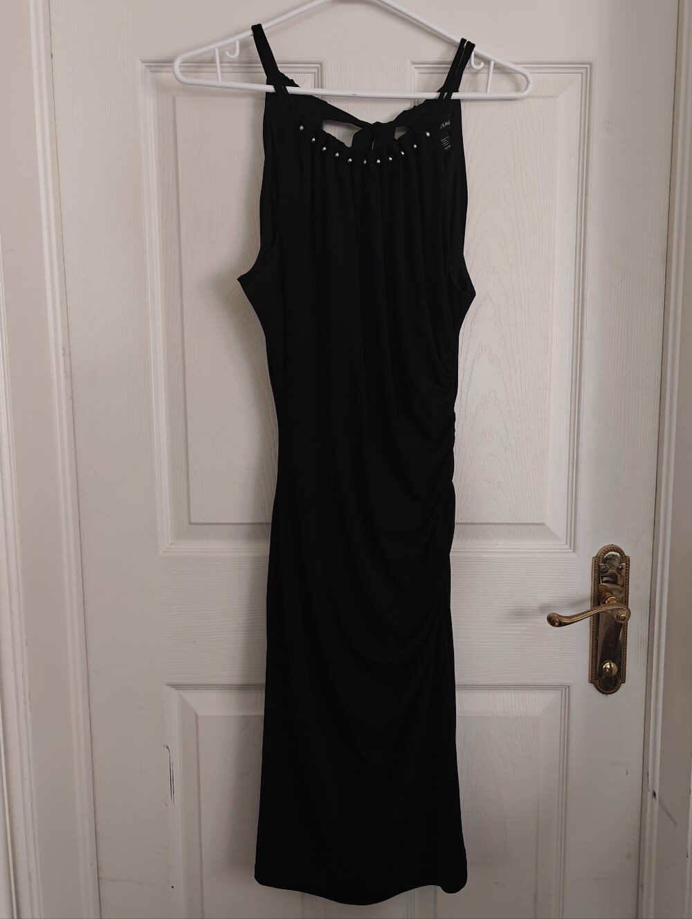 LE CHATEAU Midi Sleeveless Dress